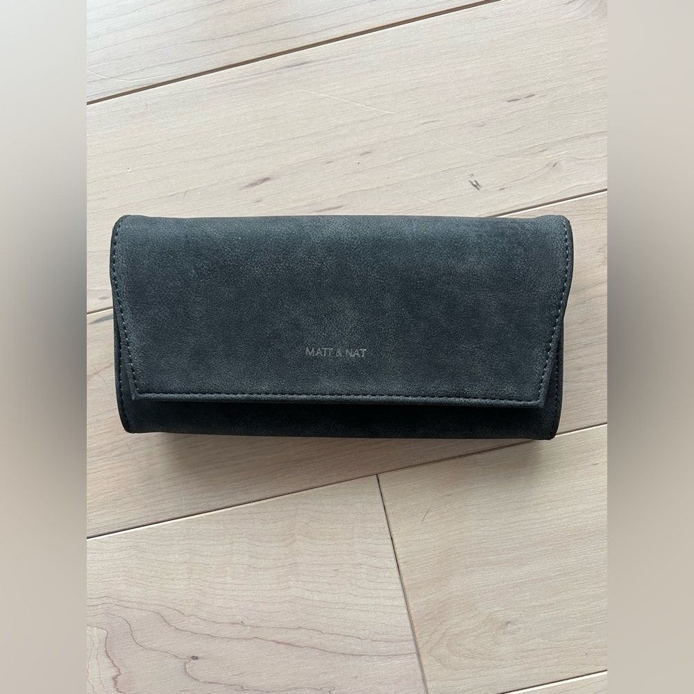 Matt & Nat grey suede wallet